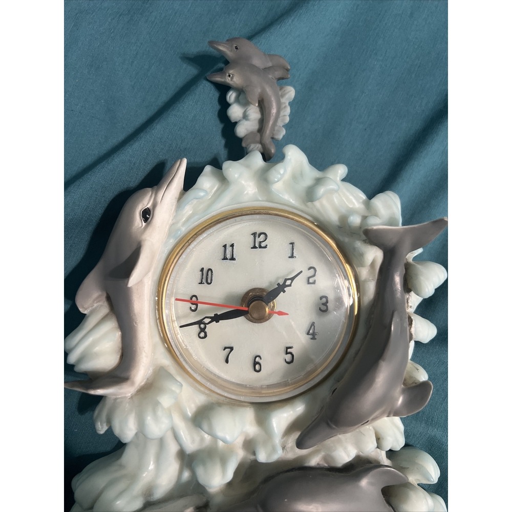 Dolphin Clock‎ Desk - Picture 2 of 6